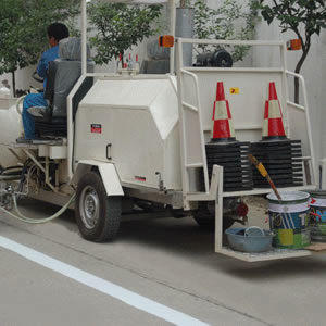 大型常溫?zé)o氣噴涂標線